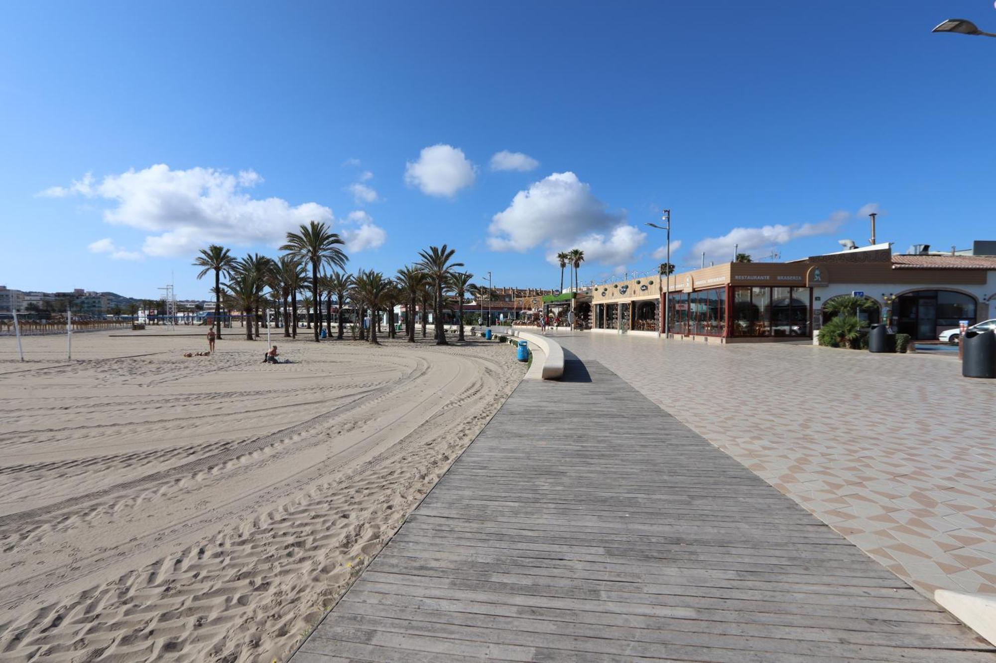 A Un Paso Del Mar Con Servicios Y Piscina Jávea Zewnętrze zdjęcie
